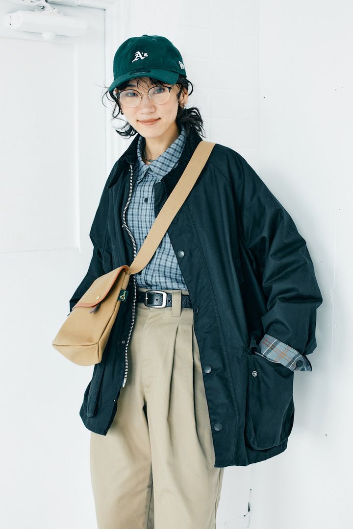 “薄手ジャケット”を羽織ったお手本コーデ5選。短めアウターは着こなしの幅が広い【FUDGE FRIEND おしゃれさんの毎日コーディネート】