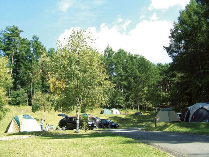 初心者キャンパーにおすすめ！秋冬に快適なキャンプ場15選【山梨県】