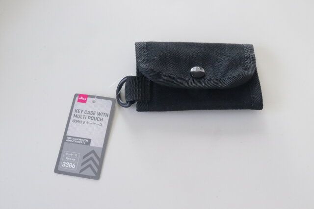 ダイソー 収納付きキーケース 商品タグ