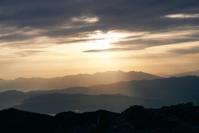 南アルプスの夜明け