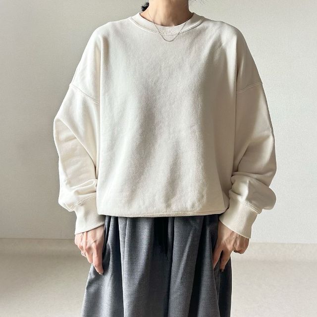 レディースのスウェットシャツ