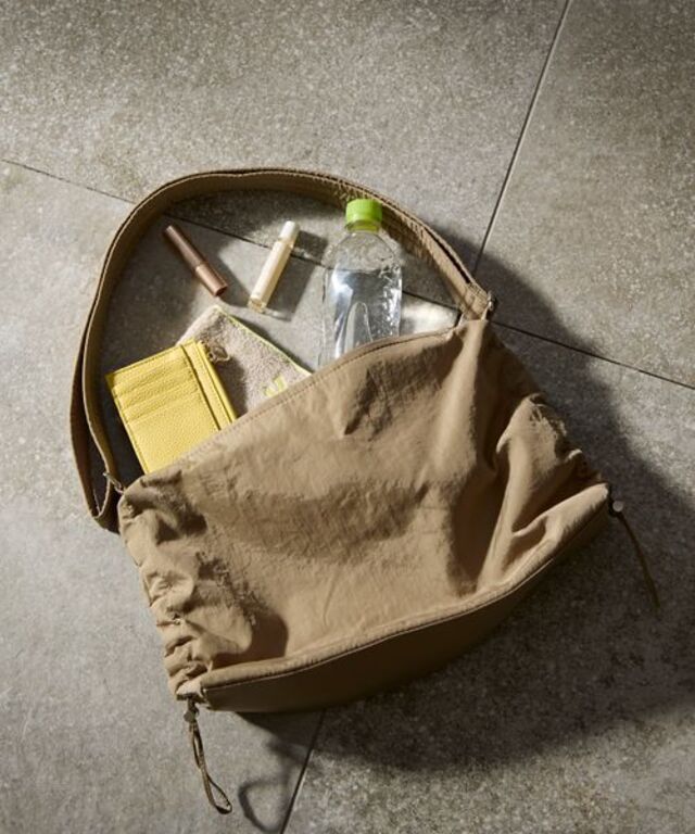 画像1: 出典：.st