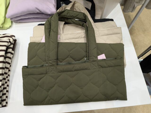 ワークマン 撥水中綿A3トート