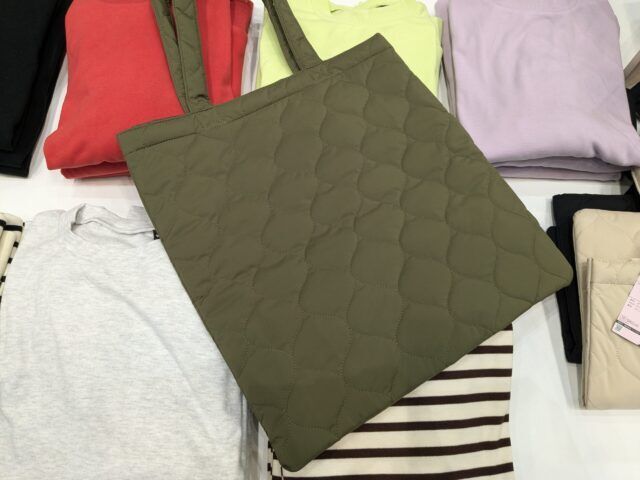 ワークマン 撥水中綿A3トート