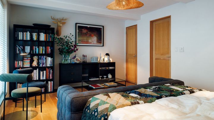 〈LINE‒INC.〉代表・勝田隆夫 自宅 リビング