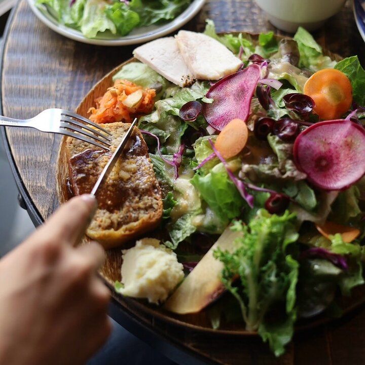 パン食べ放題の週末限定ブランチが人気♪立川を代表する人気店「カフェ ソブ」