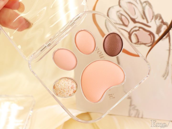 こんニャ可愛さ反則級!! MilleFée(ミルフィー)「肉球パレット」に待望の新色追加！さらにコンプBOXもオンライン限定で発売