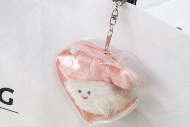 セリア 推し活ポーチ ハート（レッド・ピンク・イエロー） 使用例