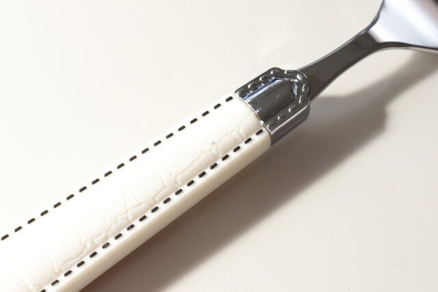 ダイソー ステッチスタイルフォーク（ホワイト） 柄