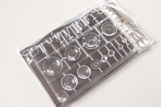 ダイソー ミニチュア食器クリア パッケージ デザイン