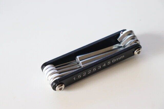 ダイソー 六角レンチ 折りたたみ式