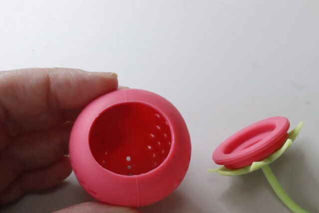 セリア ティーストレーナーいちご 仕様