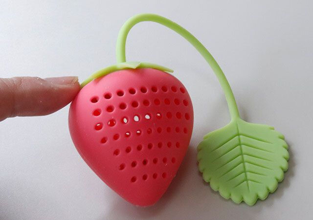 セリア ティーストレーナーいちご