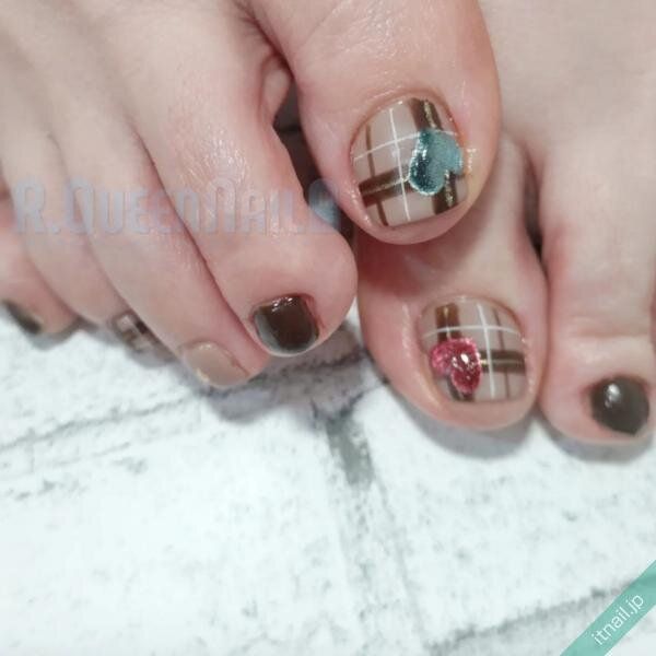 R.QueenNailが投稿したネイルデザイン [photoid:I0125313] via Itnail Design (742300)