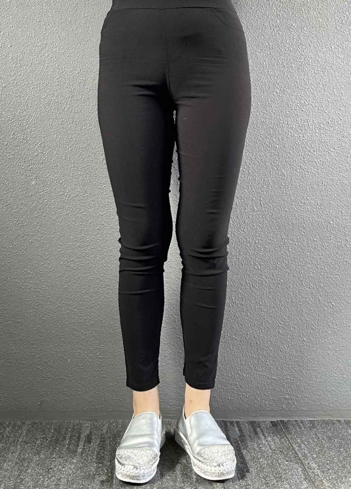 画像: 今回は黒のスキニータイプを購入してみた