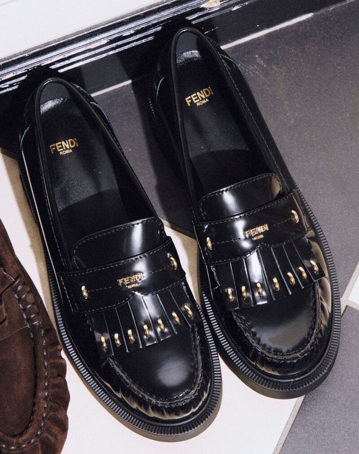 FENDI ローファー