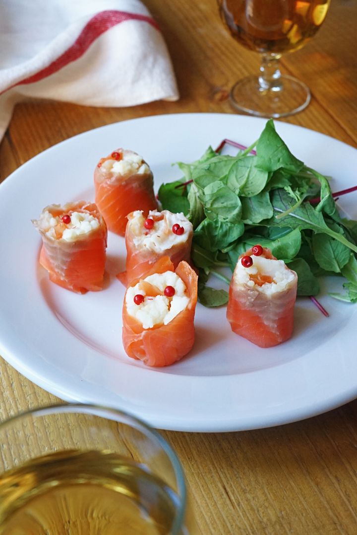 【火を使わない簡単レシピ】じゃがいもとスモークサーモンの前菜の作り方【料理家 あやかの旬野菜を使ったアペロおつまみ vol.23 〜レシピで旅するヨーロッパ〜】