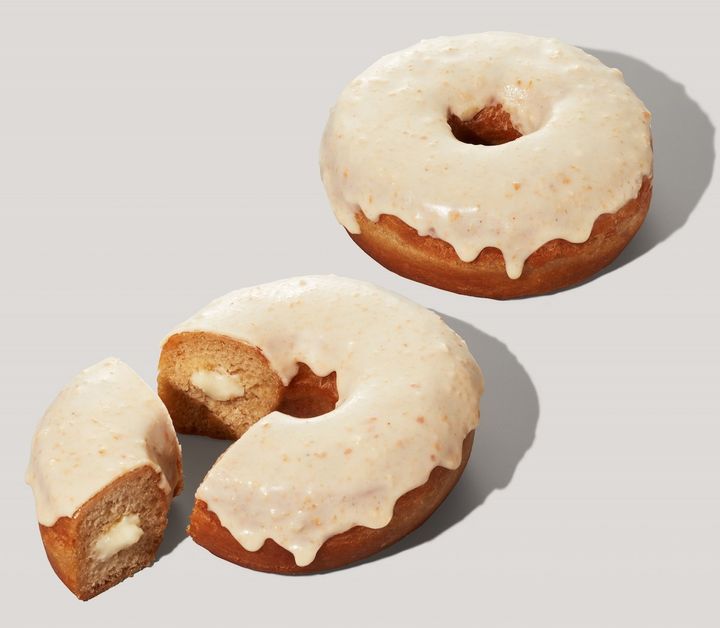 「ホワイトチョコマカダミアドーナツ」310円