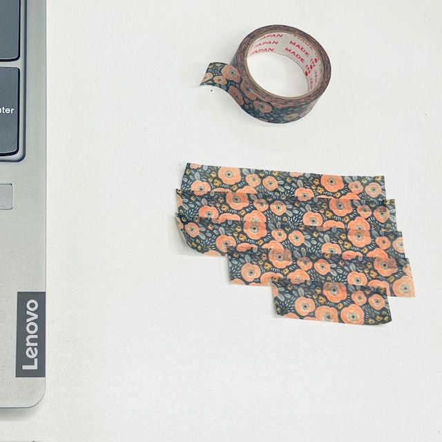 パソコンにステッカーを直接貼らない方法_マステ