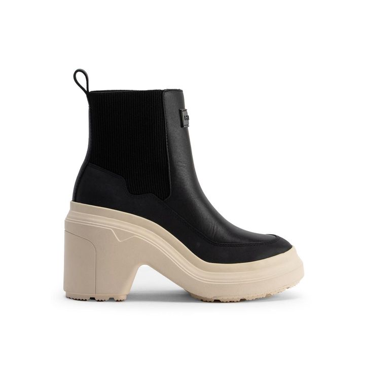 画像: レディース リファインド エクスプローラー ヒール チェルシー ブーツ - ブラック/キャンバスクリーム 出典：ハンター