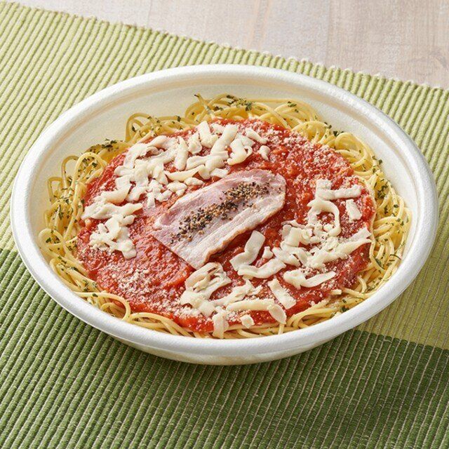 ファミリーマート リュウジ リュウジの至高のレシピ とろけるチーズとベーコンのトマトパスタ