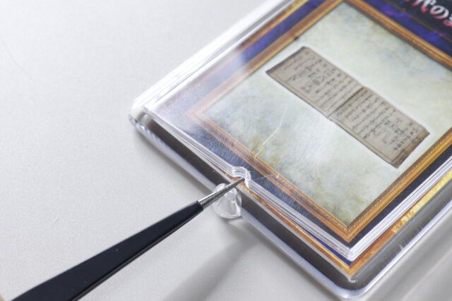 セリア カードスタンド（トレカサイズ） 取り外す