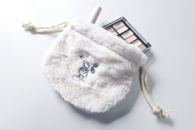 セリア 〈ミッキー〉ファー巾着