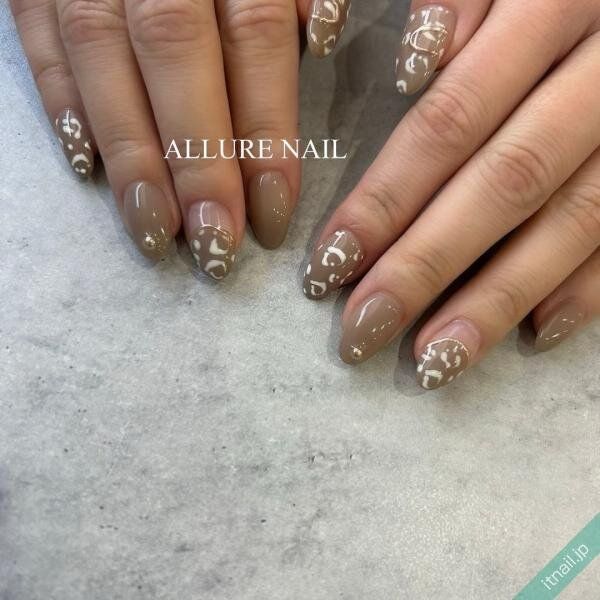 ALLURENAILが投稿したネイルデザイン [photoid:I0129948] via Itnail Design (742371)