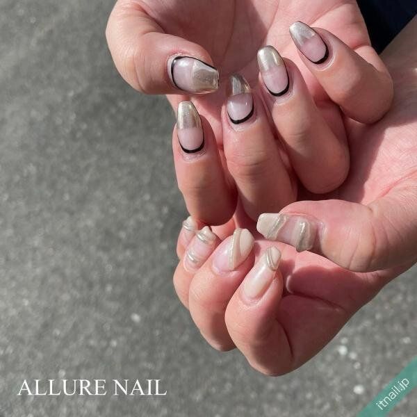 ALLURENAILが投稿したネイルデザイン [photoid:I0128074] via Itnail Design (742453)