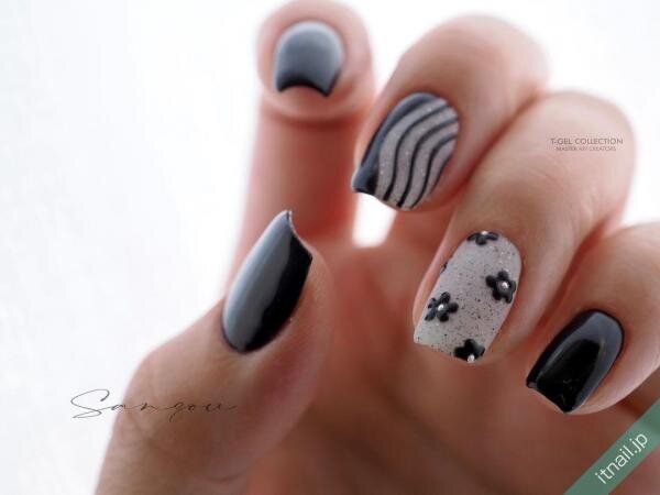 ねいる屋〜SANZOU〜が投稿したネイルデザイン [photoid:I0129391] via Itnail Design (742451)