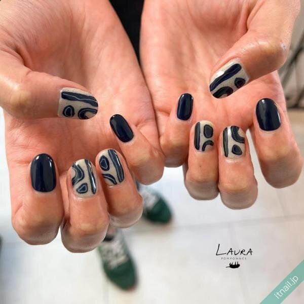 LAURA POMPONNEEが投稿したネイルデザイン [photoid:I0130446] via Itnail Design (742449)