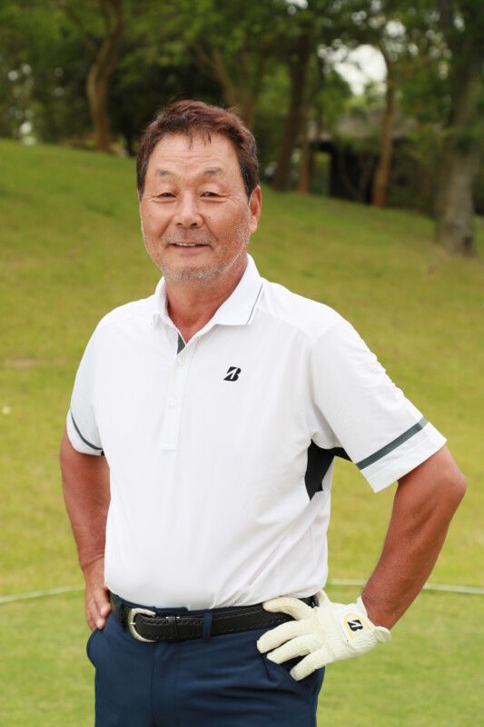 歳をとっても飛ばすコツ！「体が回らないぶんは体重移動でカバー」とシニアプロ