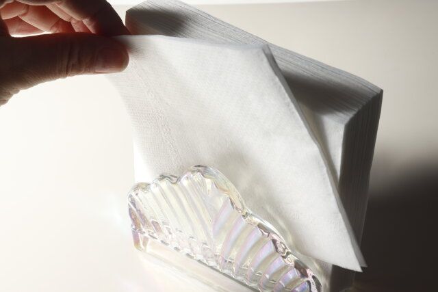 ダイソー 頑丈 倒れない