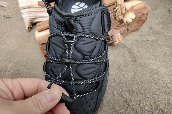 SHAKAのシューズのキルティング部分