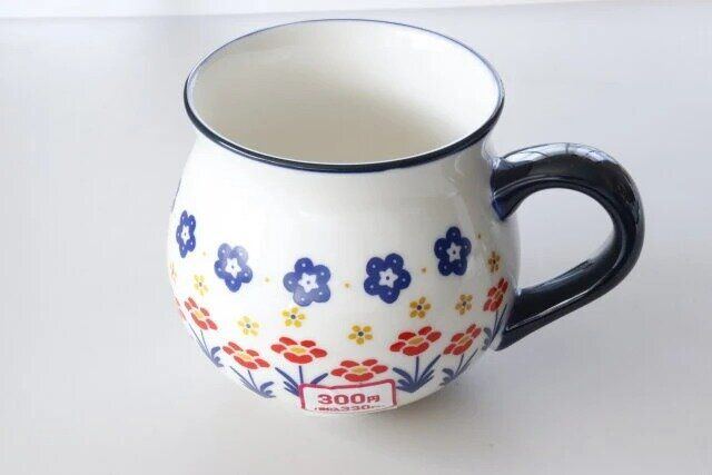 ダイソー マグカップ（ブルーライン、チューリップ、約410mL） パッケージ