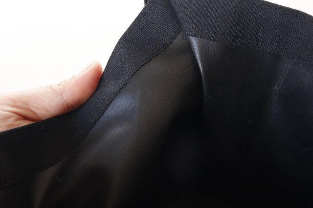 ダイソー ハンドルサブトートバッグBK 裏地