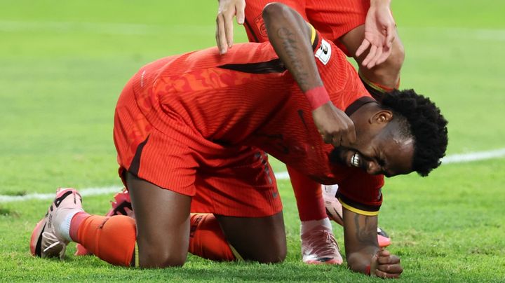 日本代表と戦う中国がヤバい！2人だけの帰化選手の1人が離脱…もう1人もピンチ