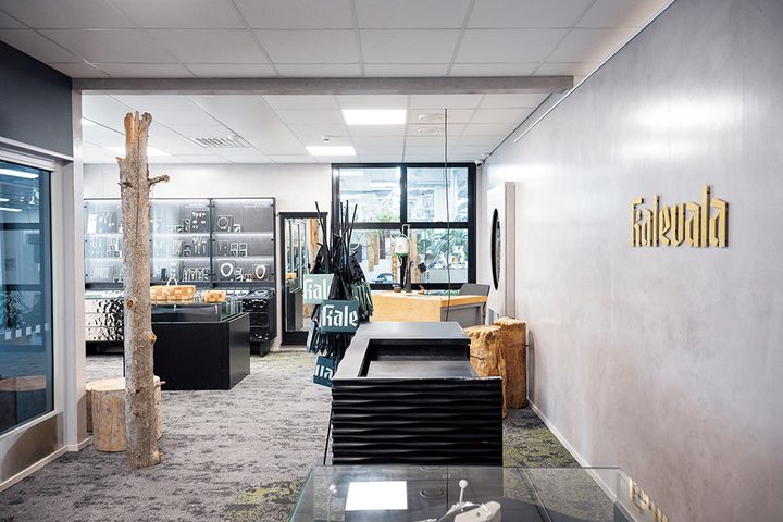 大人の社会見学！フィンランドで《マリメッコ》と《カレワラ》を深く知る