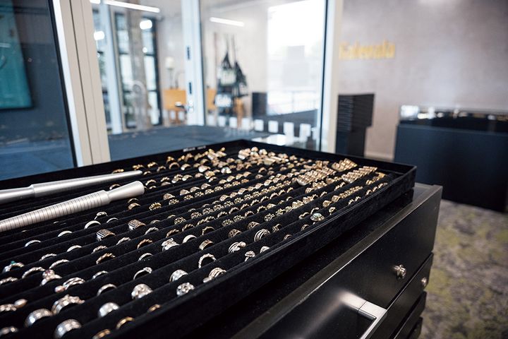 大人の社会見学！フィンランドで《マリメッコ》と《カレワラ》を深く知る