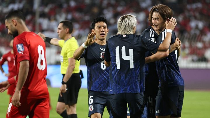 日本代表FWの顔面にレーザーを照射し、君が代を妨害…FIFAが170万円の罰金処分