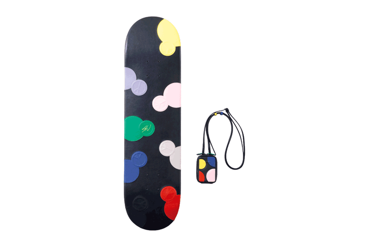 〈オブジェクツアイオー〉のレザープロダクト