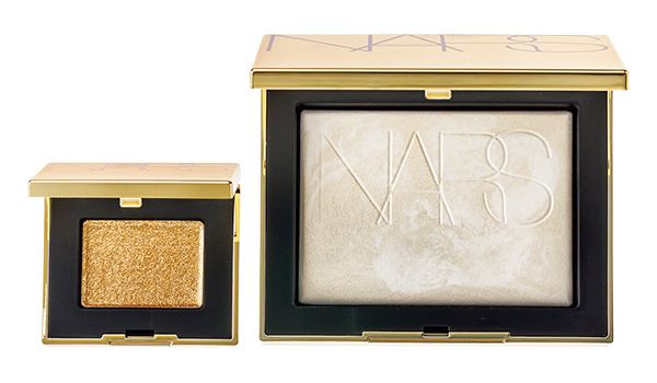 【左】ゴールドラッシュ アイシャドー 【右】ゴールドダスト ライトリフレクティング セッティングパウダー