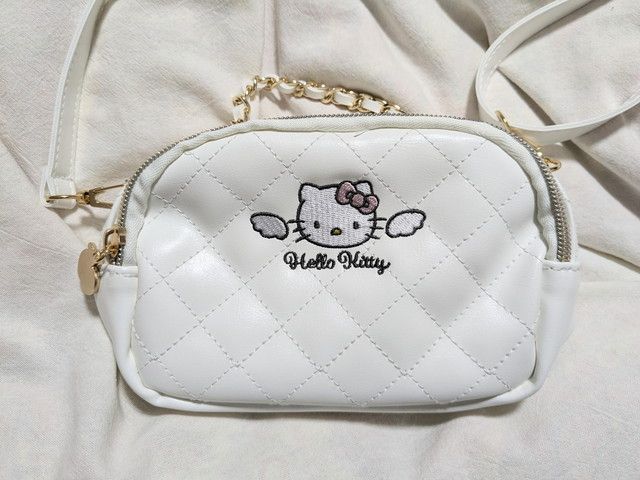 ハローキティエンジェル キルトポシェットポーチ刺繍