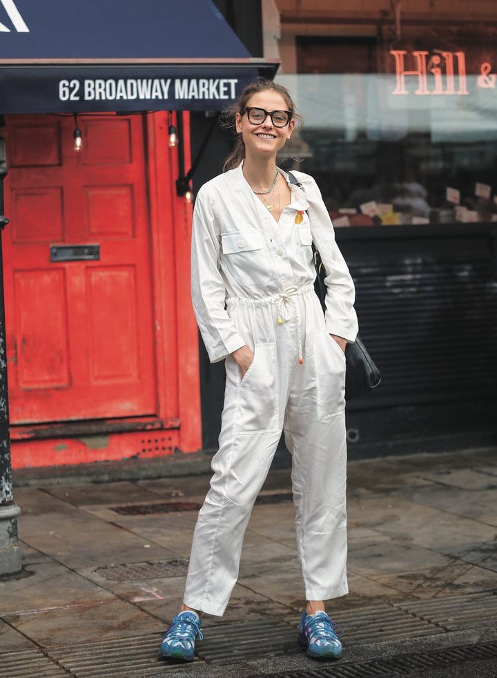 モノトーンが大人気！気温差がある日にぴったりなコーデ【ロンドンガールの一週間コーデ】