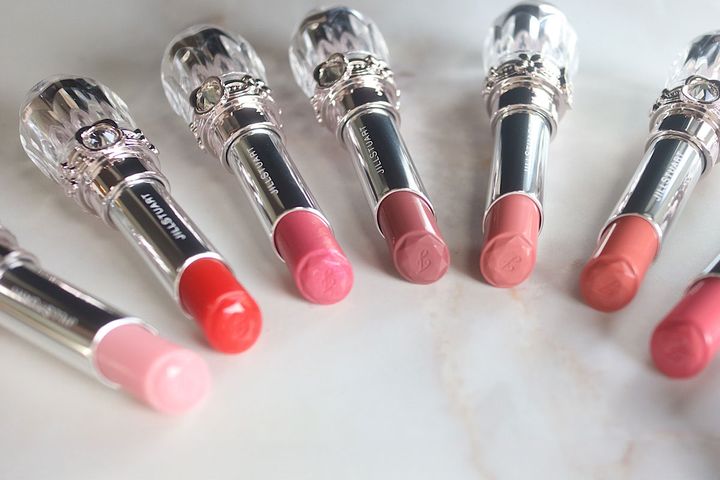 ジルスチュアート「リップブロッサム バーム」をパーソナルカラー別に全色レビュー！