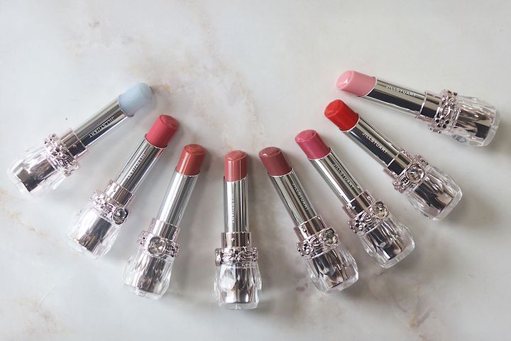 唇をケアしながらメイクも楽しめるジルスチュアートの新作リップバーム