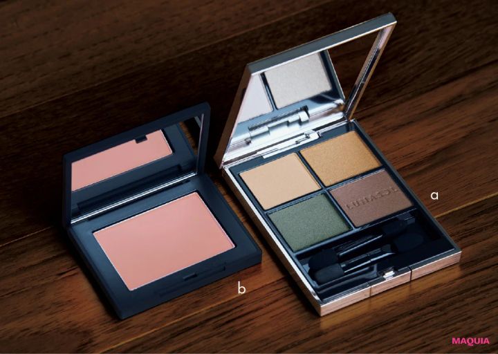 神崎 恵さんのMYベーシックを公開。アイシャドウ、ヘアスタイル、冬ファッションも_4