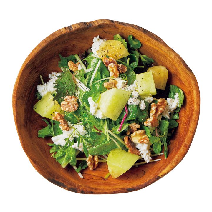 新宿御苑前〈GRIN〉の季節の果物のグリーンサラダ