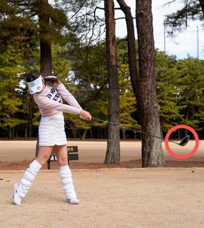 鶴岡果恋のスイングをチェック！見るべきポイントは「フェース向き」