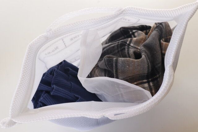 ダイソー 仕切り付洗濯ネット 使用例